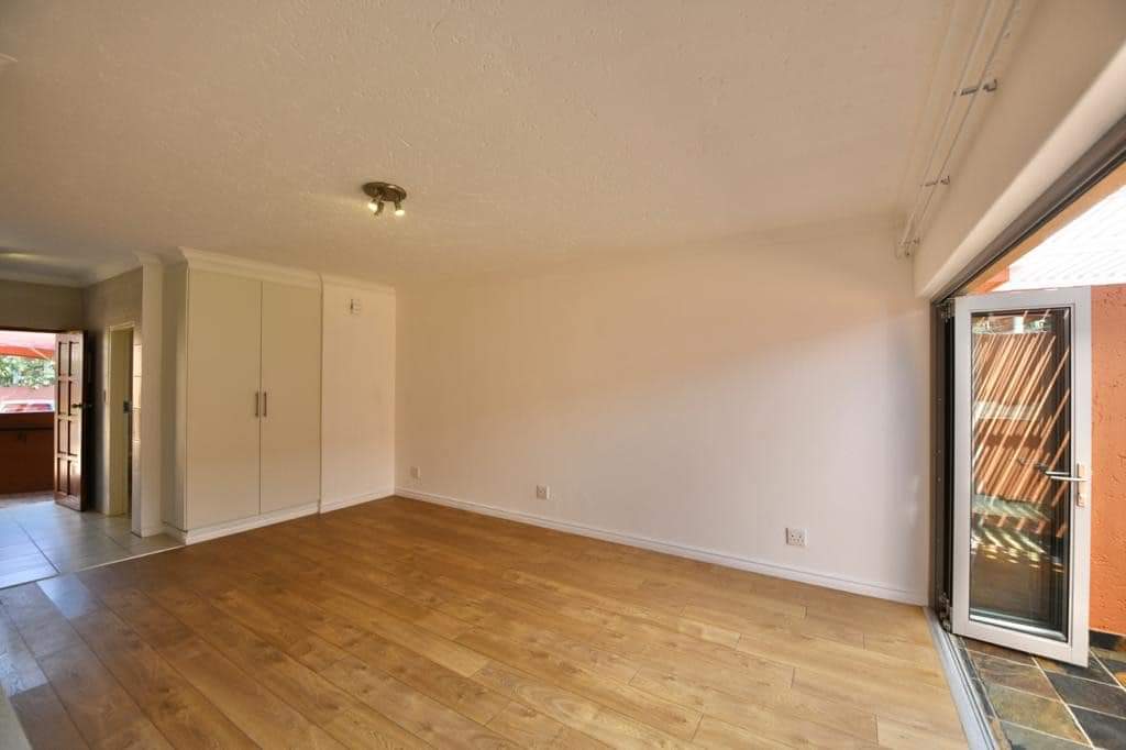 Paving — Kitchen respray and wall finishing project